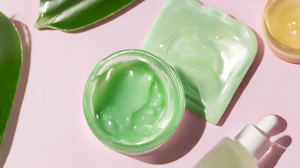 Korean Beauty Hacks - Aloe Vera Gel Mask